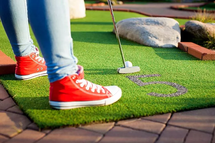 Duration of a Mini Golf Game